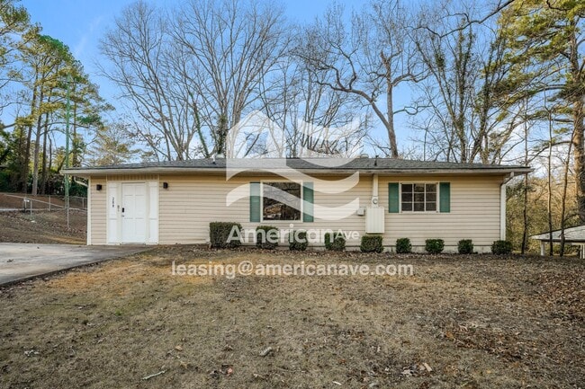 Building Photo - 200 Mccormick Ave