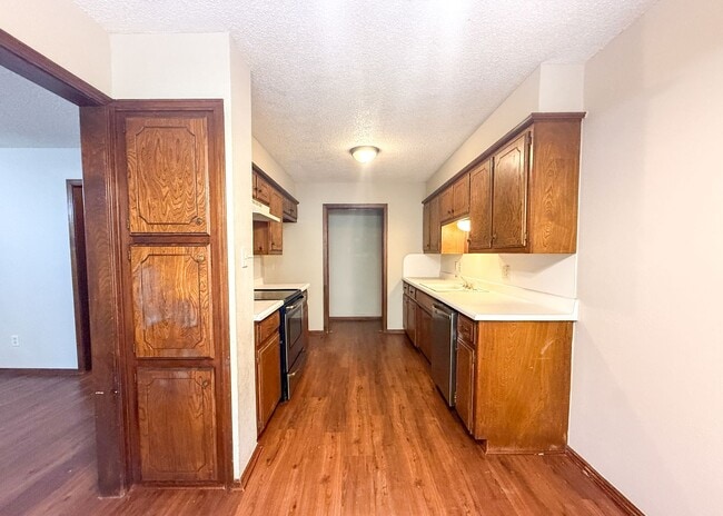 Building Photo - 101 Sahoma Terrace