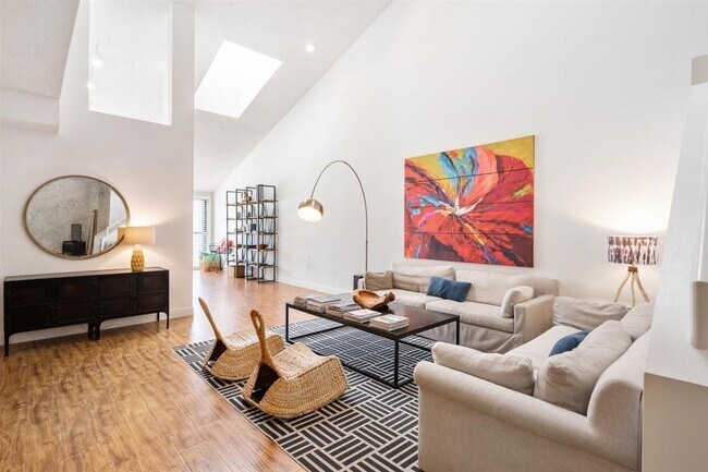 Photo - 2592 Sheltingham Dr