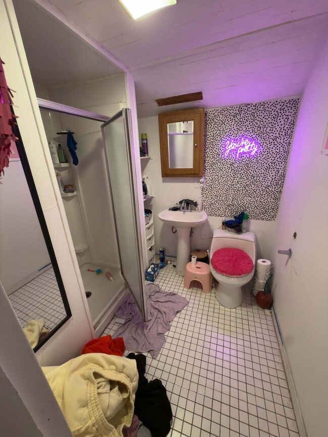 Photo - 26 Greylock Rd Unidad 3