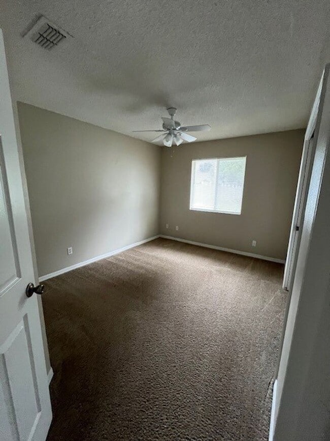 Photo - 1/2 off First Month of Rent! **4/2 in Copp...