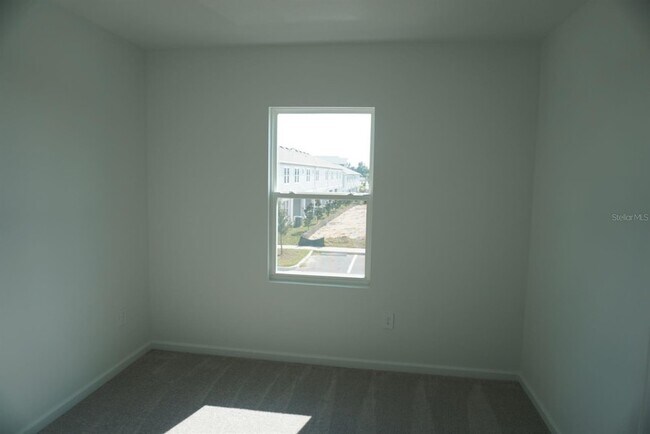 Photo - 2975 Maloof Dr