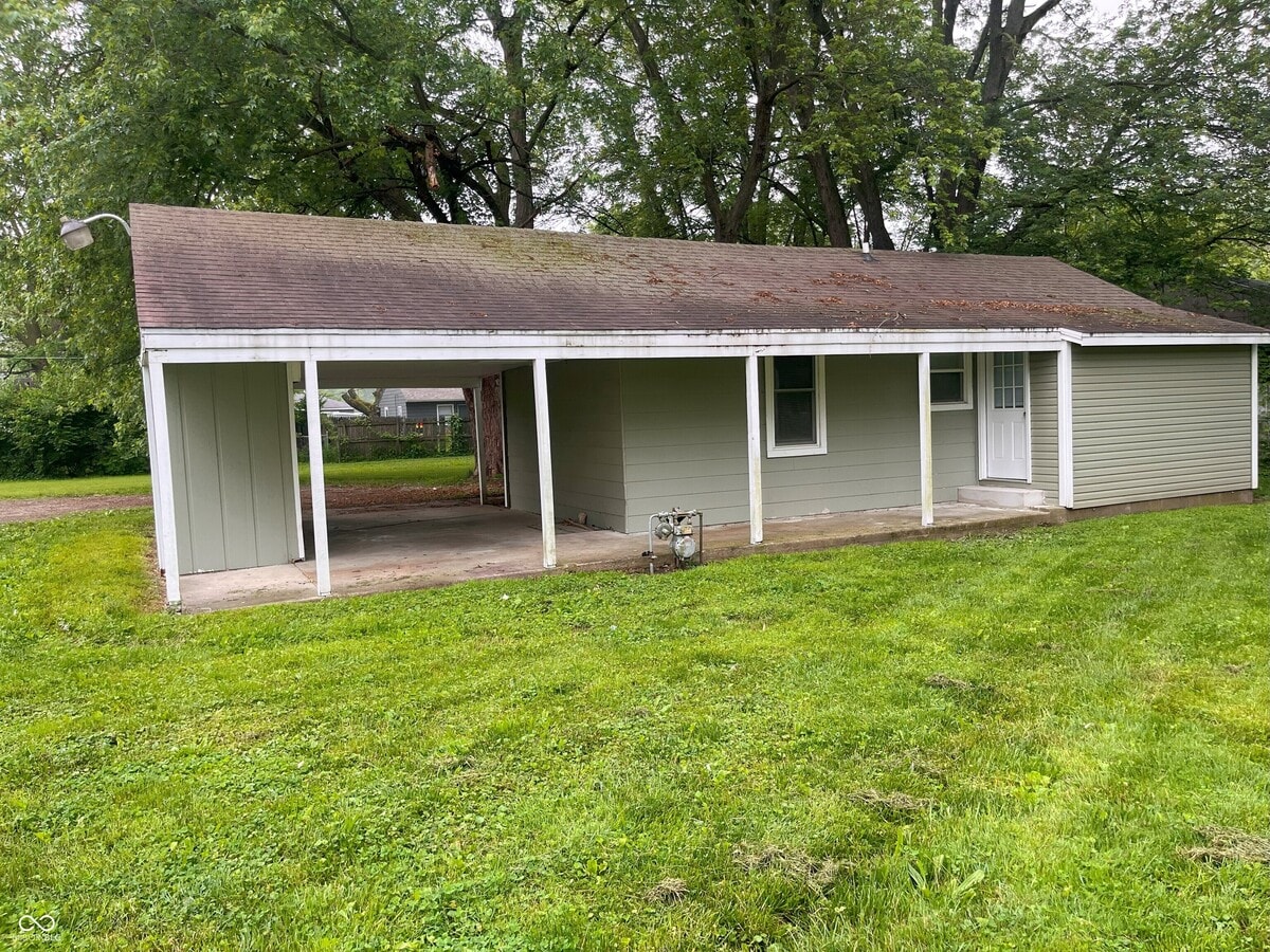 Photo - 1807 Raible Ave