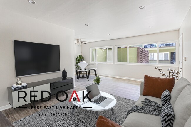 Building Photo - 4024 Nicolet Ave Unit 11 Rental