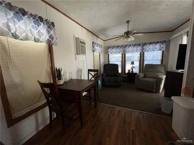 Photo - 149 Lantern Ave