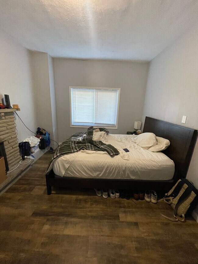 Photo - 3424 1/2 Ward St Unidad 1