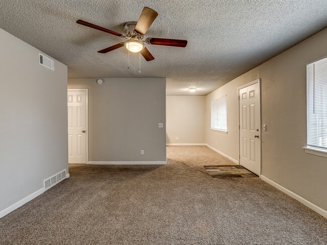 The Ridge - Living Room