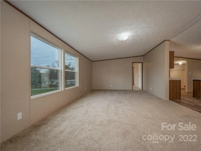 Photo - 36 Pop Corn Dr