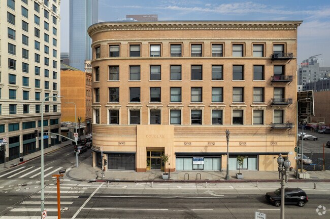 East facing façade - Douglas Building Lofts
