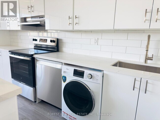 Photo - 34 Walmer Rd