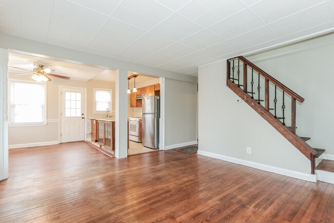 Photo - 8717 Eddington Rd