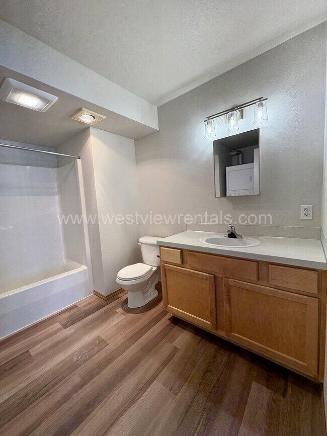 135 & 139 Prince Ave – Benjamin Court