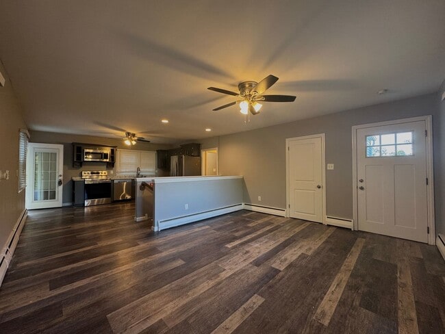 Photo - Beautiful Remodeled Ranch Home on 1/2 Acre...