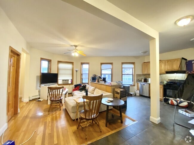 Building Photo - 45 Orkney Rd Unit 3 Rental