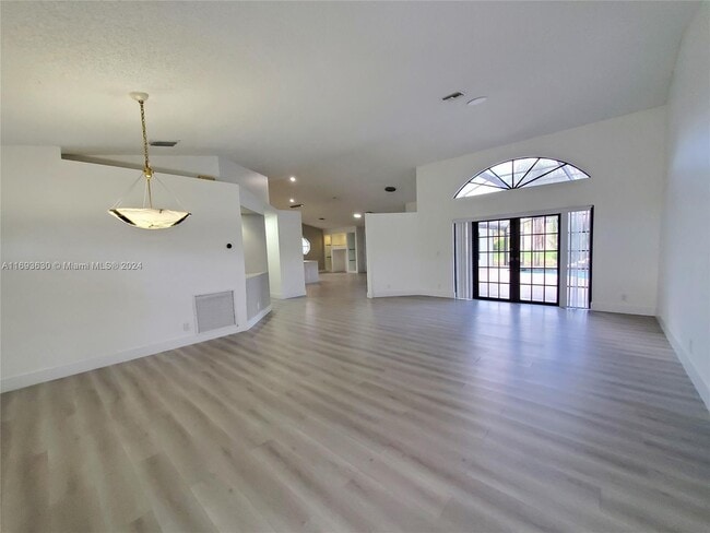 Photo - 9733 NW 52nd Pl