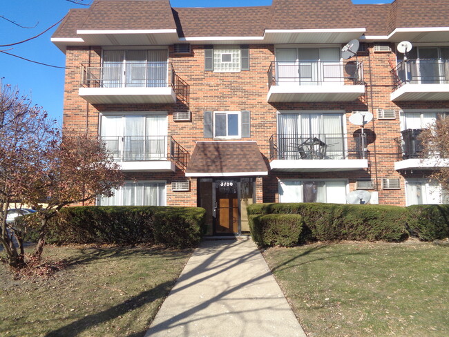 Photo - 3756 W 120th St Condo Unit 3A