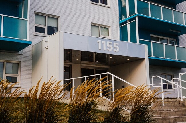 1155 Grant