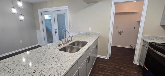 Photo - 4050 SE 22nd Ave