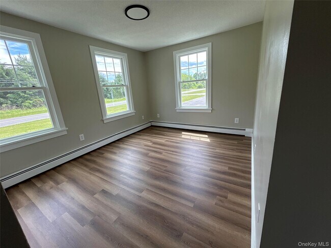 173 S Amenia Rd Unit 2 & 4