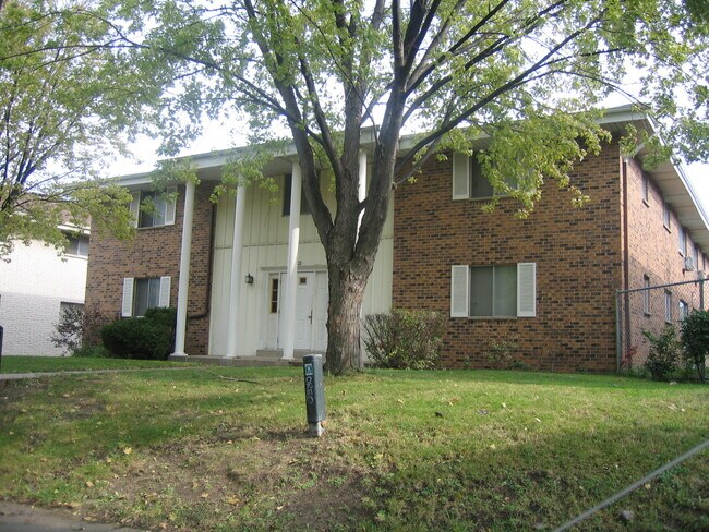 Photo - 3170 S Brust Ave