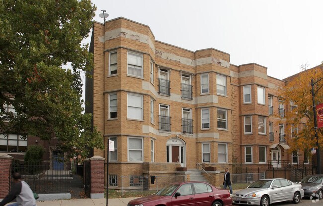 Foto principal - 1030 E 47th