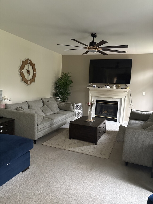 Photo - 8 Butterfly Ln