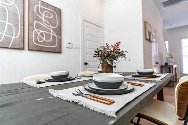 Photo - 5738 Barbara Rose Ln