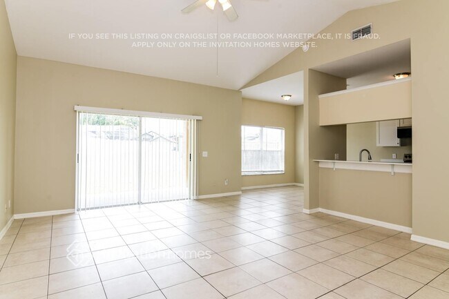 Photo - 855 Berwick Dr