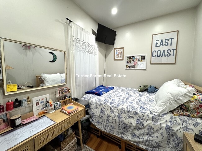 Photo - 91 Hudson St