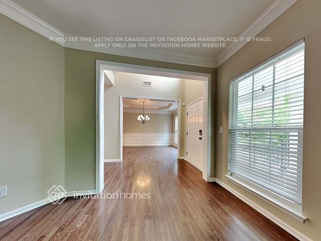 Photo - 10716 Drake Hill Dr