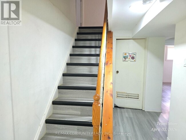 Photo - 191 Stather Crescent