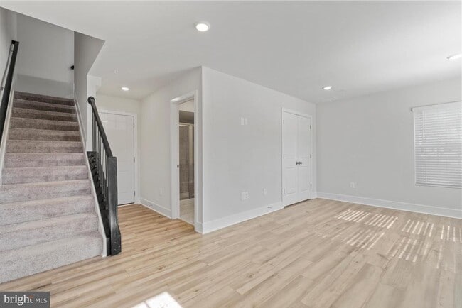 Photo - 7550 Johnnycake Rd