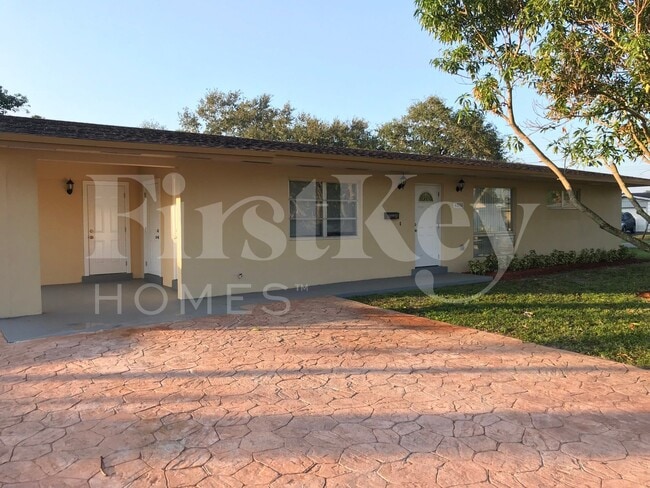 Photo - 4896 NW 6th Ct