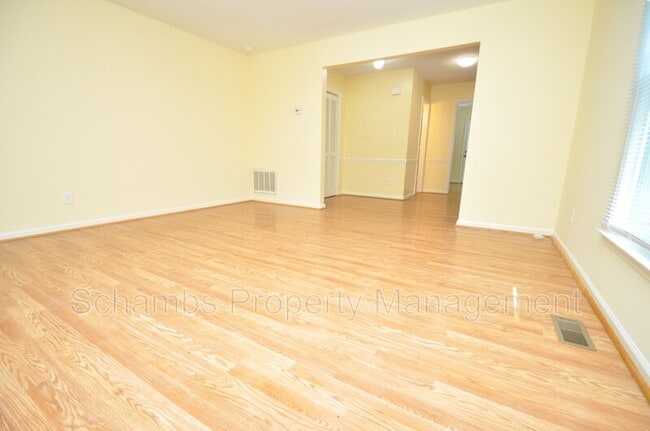 Photo - 6104 Deerwood Pl