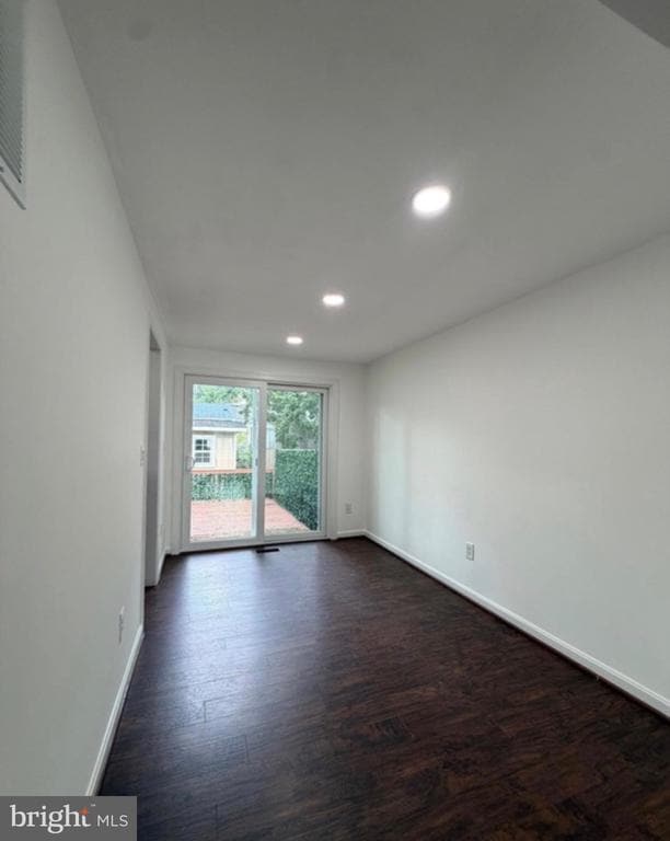 Photo - 1358 Raleigh Dr