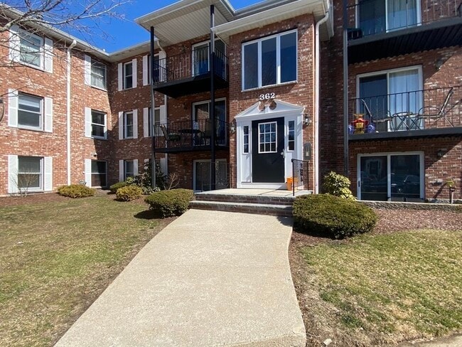 Photo - 362 Neponset St Unidad A Rental