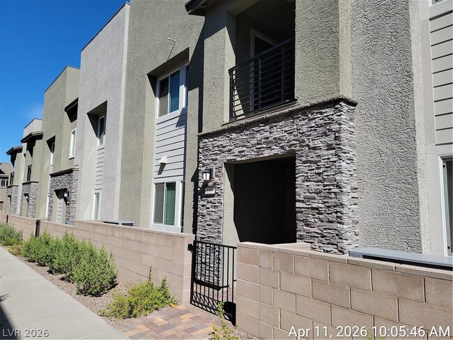 Photo - 155 Holden Hts Ct