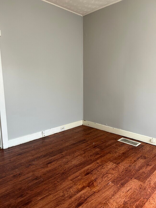 Photo - 1151 Boyers Rd