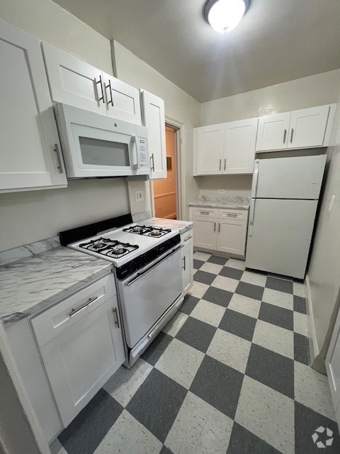 Building Photo - 309 Hayward Ave Rental