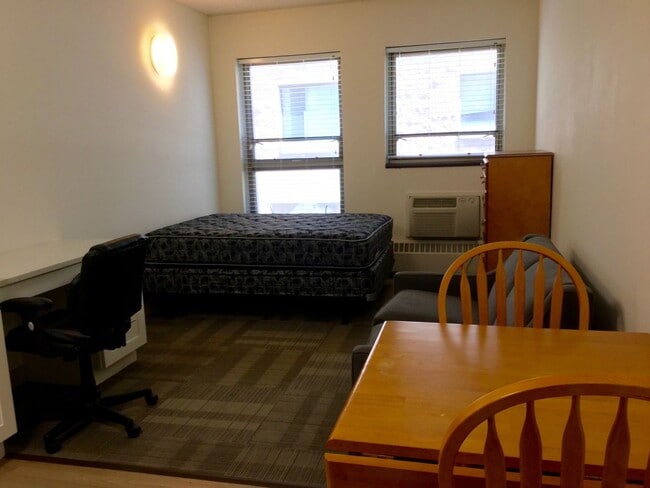 Photo - 407 College Ave — Collegetown’s Best-Kept Secret