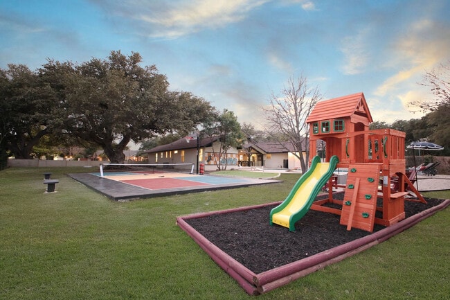 Photo - 107 Wickford Way Unidad ID1057037P
