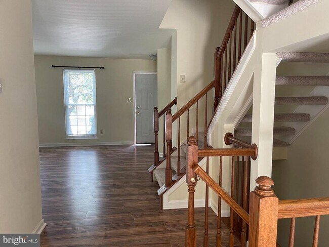 Photo - 21054 Cornerpost Square