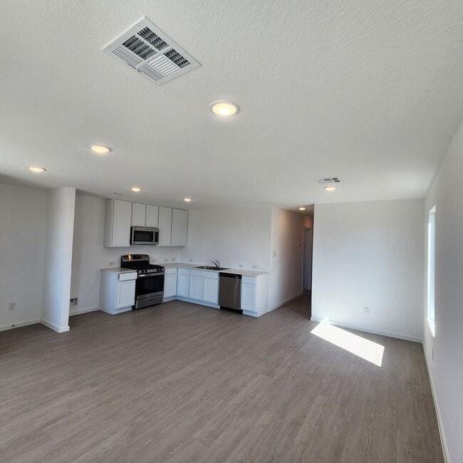 Photo - 7204 India Star-