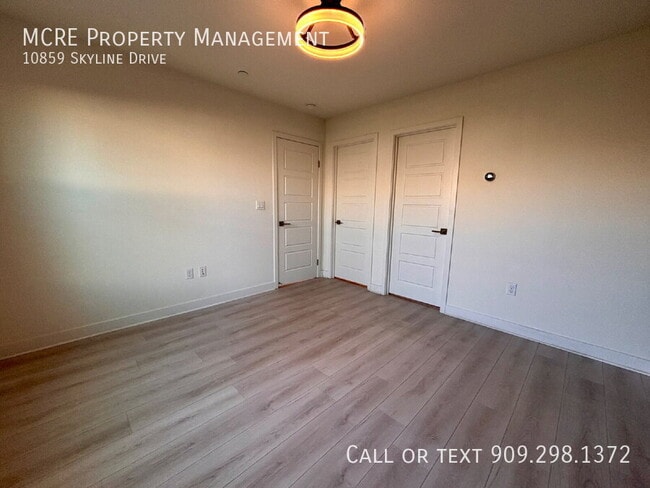 Photo - 10859 Skyline Dr