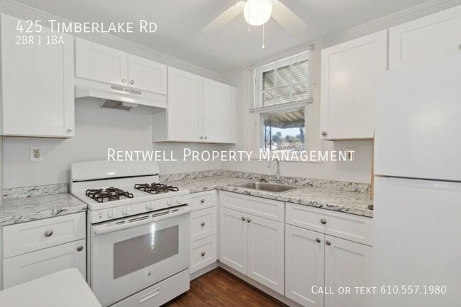 Photo - 425 Timberlake Rd