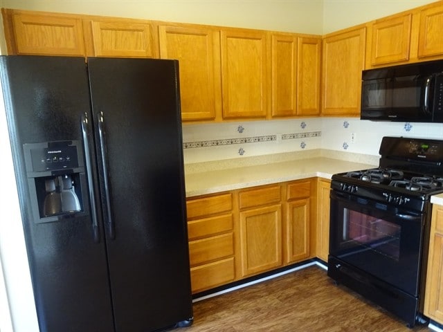 Photo - 3041 Lake Park Trl