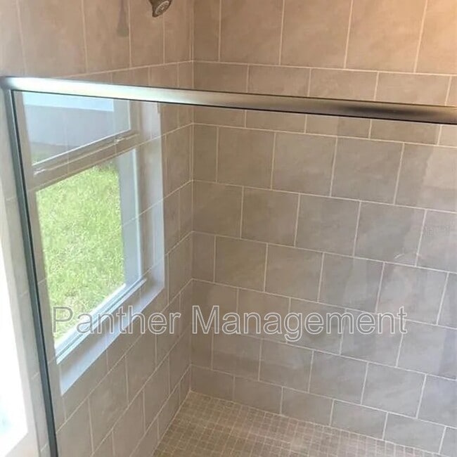 Photo - 13267 Drysdale Ave
