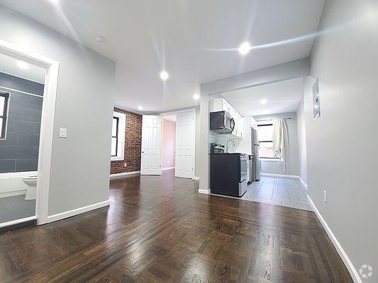 Building Photo - 2 bedroom in BRONX NY 10462 Unit D8 Rental