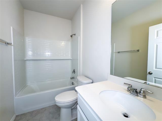 Photo - 1145 Timberhurst Trail