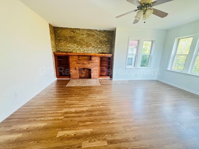 Photo - 6124 S Whipple St Unit 3